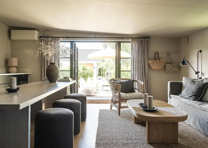 Modern Guesthouse