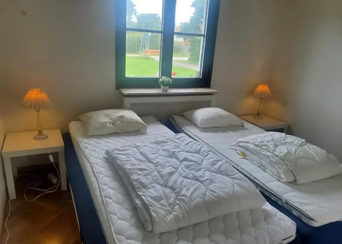 Beautiful Townhouse In Bastad! Perfect Location & 8 Beds!
